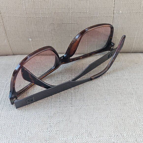 Guess Rectangular Sunglasses Gold Brown Tortoise Brown Gradient 6760 52Q main image 10